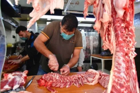 الاردن يقرر استئناف استيراد اللحوم الطازجة من سورية