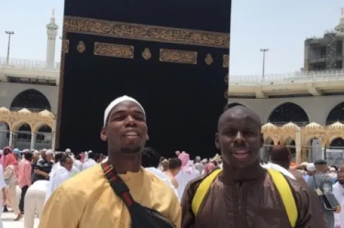 بعضهم تأثر برمضان.. قصص نجوم عالميين اعتنقوا الإسلام