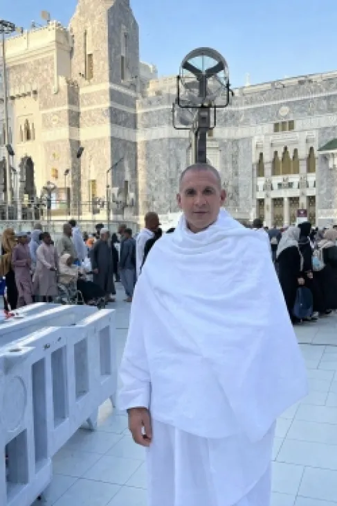 تعزية بوفاة رجل الأعمال رياض صبحي حمدان