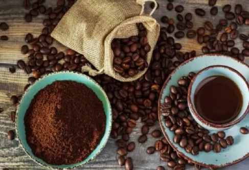 مركب طبيعي في القهوة يحمينا من التهابات اللثة