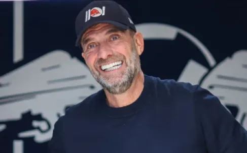 كلوب يجري مفاوضات لتولي تدريب أتلتيكو مدريد