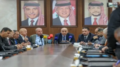 القاضي يدعو لجنة العمل النيابية لوضع مصلحة المشتركين نصب أعينها بقانون الضمان الاجتماعي