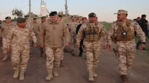 الحنيطي يؤكد جاهزية القوات المسلحة الأردنية للتعامل مع التحديات والظروف الراهنة