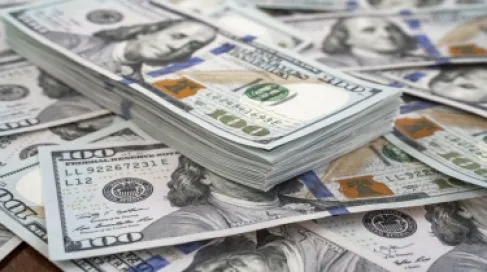 The dollar declines amid hopes for a quick end to the war with Iran