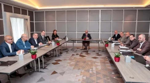 اتحاد الكرة يقر تطبيق تقنية VAR الموسم المقبل