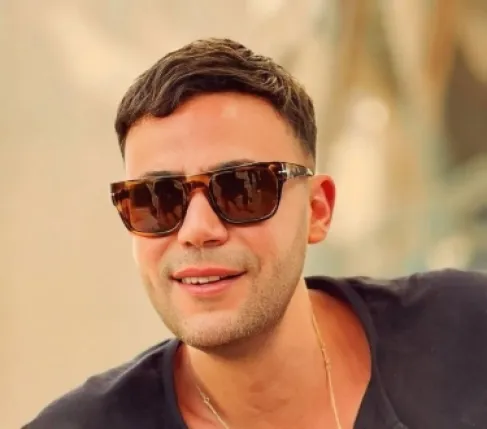 محمد إمام يوجّه رسالة الى انتصار بعد إشادتها به