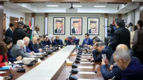 القاضي: قانون الضمان يمس عصب المواطن ويستحق حوارا وطنيا واسعا