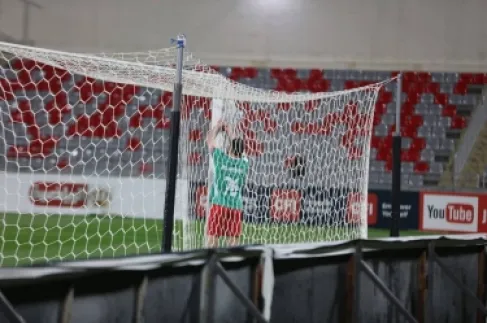 اتحاد الكرة يحسم الجدل بشأن هدف الحسين الملغي في مرمى الوحدات - فيديو