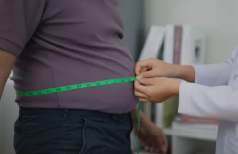 لماذا يزداد الوزن مع التقدم في السن؟