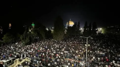 إسرائيل تمنع إحياء ليلة القدر في المسجد الأقصى