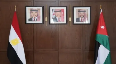 الصفدي يلتقي مع نظيره المصري في عمّان