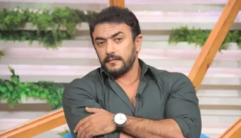 أحمد العوضي يكشف أسرار نجاح (علي كلاي) ويرد على الانتقادات