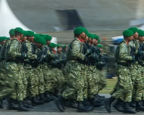 إندونيسيا تعلق نشر قواتها في غزة بسبب الحرب في الشرق الأوسط