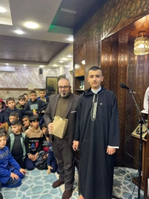 الشاب محمد فؤاد يتم حفظ القرآن الكريم