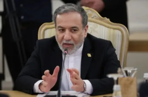 تحذير إيراني لبريطانيا: استخدام قواعدكم (مشاركة في العدوان)