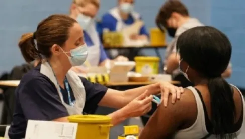 التهاب السحايا في فرنسا.. هل يثير تسجيل وفاة جديدة مخاوف من وباء؟