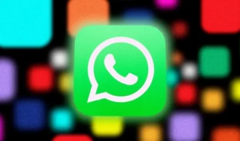 ميزة جديدة من (واتساب) تتيح ترجمة فورية للرسائل