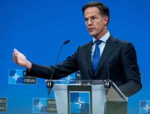 أمين عام الناتو: إيران تمثل تهديدًا لاوروبا والعالم