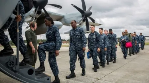 المارينز تتحرك.. كيف تخطط واشنطن لفض السيطرة الإيرانية على هرمز؟