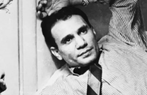 (لم تفارقه طيلة مرضه).. رسالة بخط عبدالحليم تنشر لأول مرة