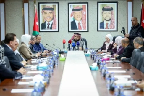 التربية النيابية تبحث مع أكاديميين وتربويين مشروع قانون التعليم