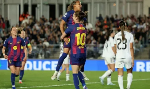 برشلونة يكتسح ريال مدريد بسداسية في (كلاسيكو السيدات)