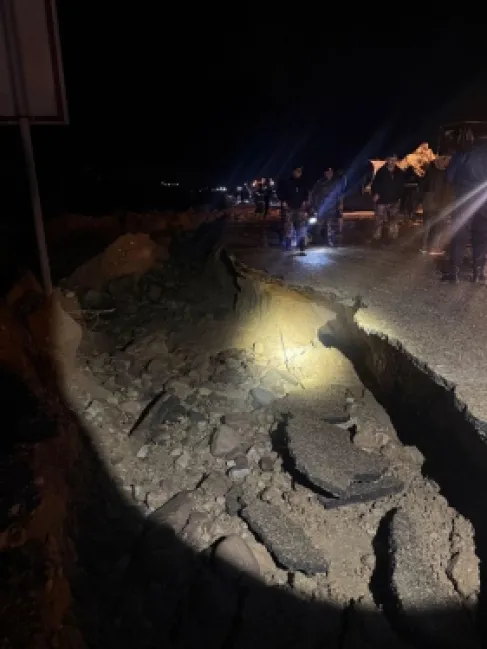 إغلاق طريق البوتاس - إشارة المزرعة  بسبب ارتفاع منسوب مياه الأمطار