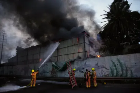 حزب الله ينفّذ هجومه الأكبر ضد إسرائيل والحرس الثوري يطلق الموجة الـ83