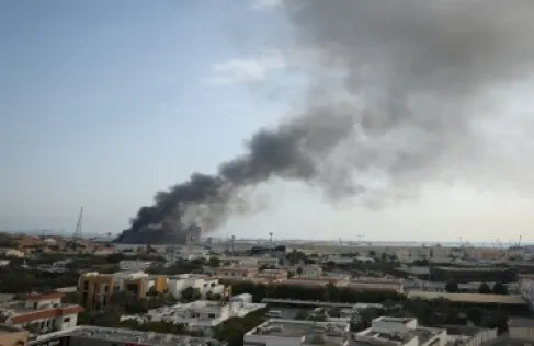 وزارة الداخلية البحرينية: السيطرة على حريق ناجم عن عدوان إيراني