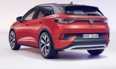 (فولكس فاغن) تستدعي 94 ألف سيارة كهربائية بسبب مخاطر الحريق