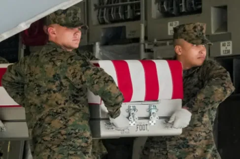 جنود أمريكيون يعلنون إسلامهم بسبب الحرب على إيران.. ما الحقيقة؟