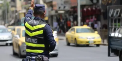 إدارة ترخيص المركبات تمنح خصم 25% للسائقين الملتزمين بقوانين السير