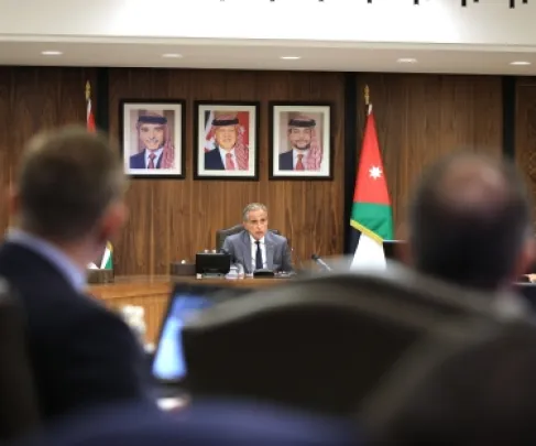 جعفر حسان: الأردن رفض أن يكون ساحة للحرب .. وخطط لحماية الاقتصاد وكبح الأسعار