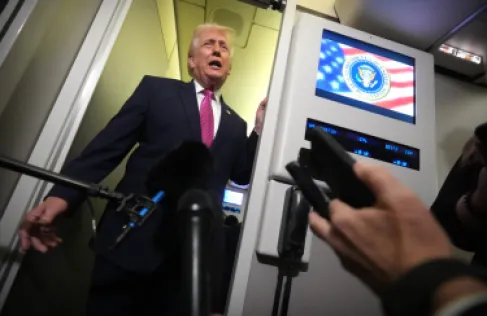 ترمب: إيران ستزود الولايات المتحدة بـ20 ناقلة نفط بدءا من الغد