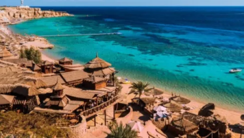 زوجان إيطاليان يتركان أطفالهما الخمسة بمفردهم في المنزل لقضاء عطلة في مصر