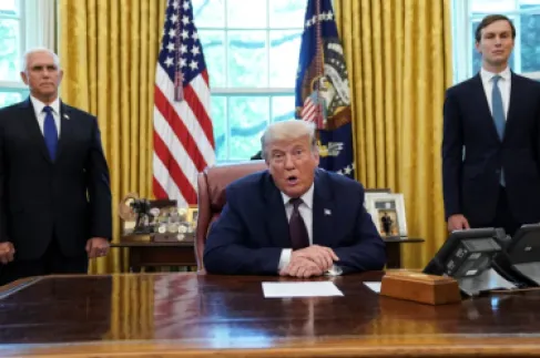 ترمب مستعد لإنهاء الحرب ضد إيران حتى مع استمرار إغلاق مضيق هرمز