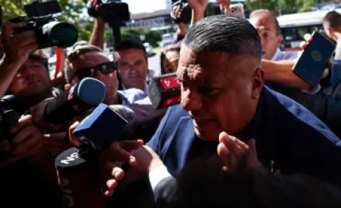 الأردن في مجموعة بلاده.. الحجز على رئيس الاتحاد الأرجنتيني ومنعه من السفر