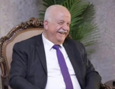 حين تتحوّل الأزمات إلى سوقٍ لبيع الضمائر