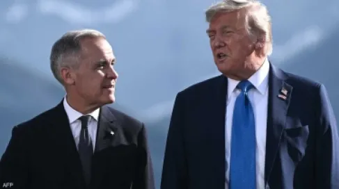 ترامب يغلق معبرا حدوديا مع كندا