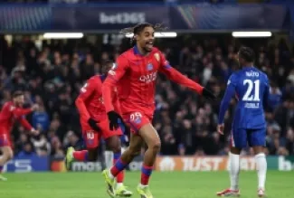 باركولا سجل الهدف الثاني  -  من اللقاء