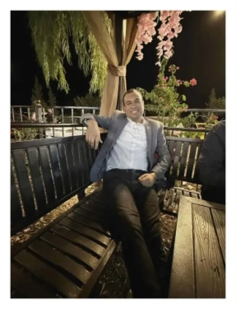 تهنئة بمناسبة زفاف حمزة الشدوح