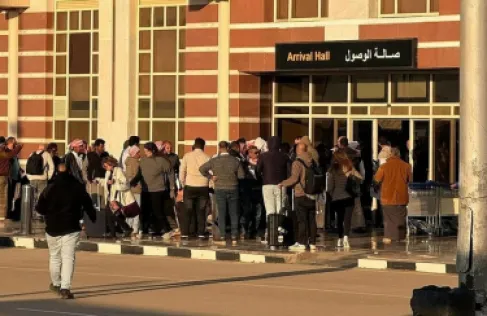 الإسرائيليون يغادرون عبر مصر بأسعار خيالية