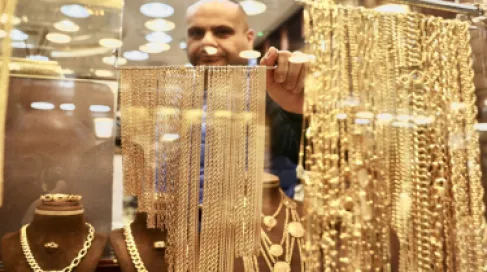 96.7 دينار سعر الذهب عيار 21 بالأردن