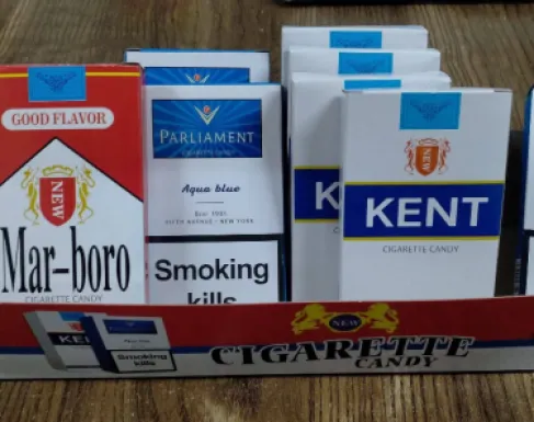 الاردن.. إغلاق سوبر ماركت لضبط منتج حلوى على شكل سجائر