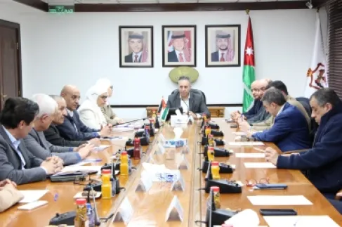 الحكومة: الزيوت النباتية متوفرة وإجراءات لضبط أسعارها