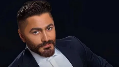 تامر حسني يُطلق ريمكس «يا بنت الإيه» بصوت AI افتراضي