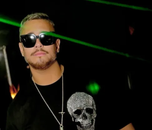 تطورات جديدة في قضية سعد لمجرد تكشفها محاميته