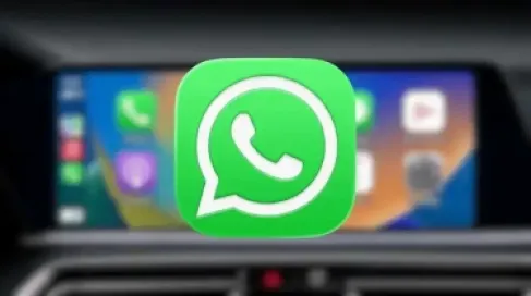 بواجهة جديدة داخل السيارات.. (واتساب) يختبر تطبيقا مخصصا لـ(كاربلاي)