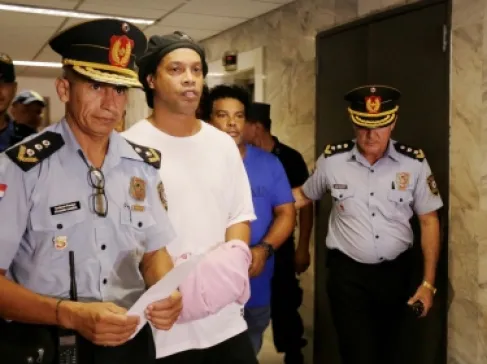 6 سنوات من التخفي.. مهندسة سجن رونالدينيو في قبضة الأمن