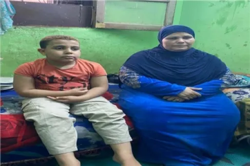 مصر .. ما حقيقة استبدال طالب المنيا حقيبته بسندوتش لنشون؟